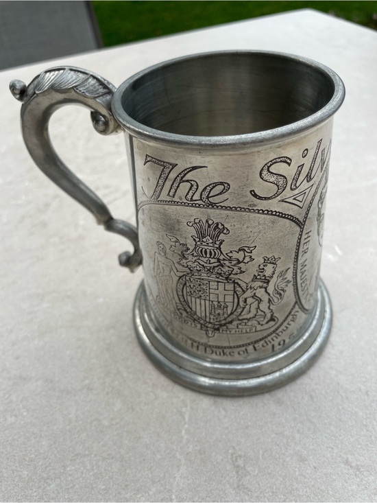 Other - Vintage Queen Elizabeth ll “The Silver Jubilee” Pewter Tankard 1952-1977